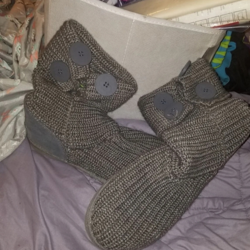 Women's size 11 boots
